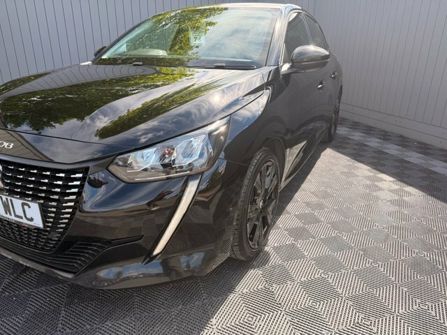 Peugeot 208 1.2 Puretech Allure Hatchback Eu KR70WLC Black #6