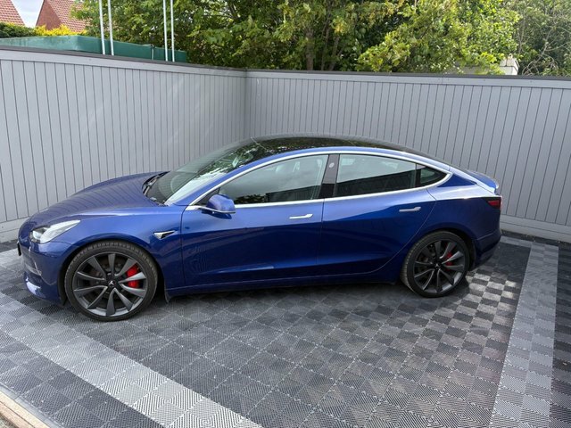 Tesla Model 3 Dual Motor Performance Saloon LJ70ZYB Blue #3