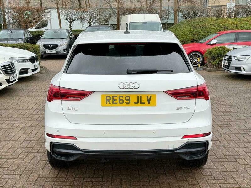Audi Q3 2.0 Tdi 35 S RE69JLV White #6