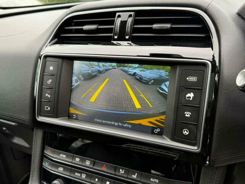 Jaguar F-Pace 2.0 D180 Portfolio KV18VNM Grey #4
