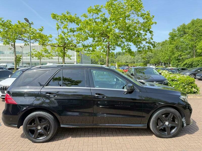 Mercedes-Benz GLE Class 2.1 Gle250d Amg Line GU16CXF Black #3
