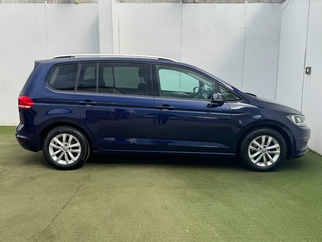 Volkswagen Touran Tdi Bluemotion Tech Se Blue #3