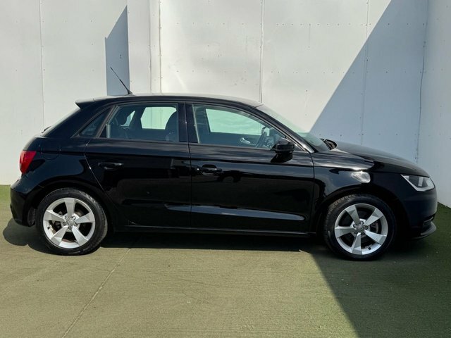 Audi A1 Tdi Sport Sportback Black #3