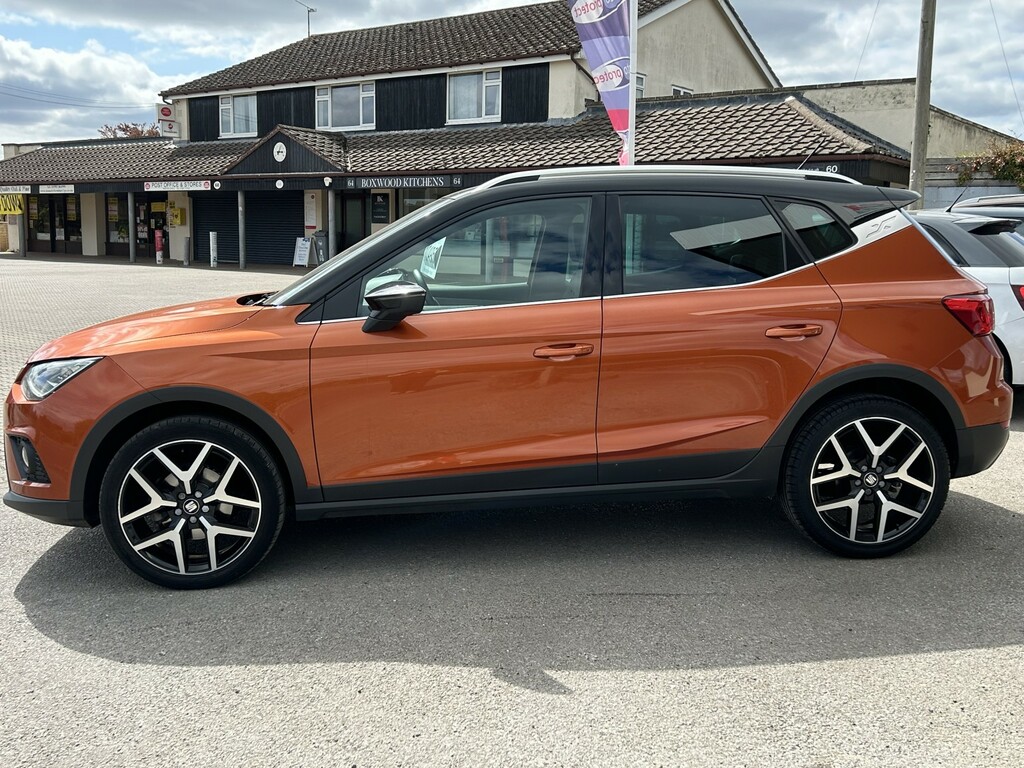 Seat Arona Suv 1.0 Tsi Fr Sport 2019 LX19TXU Orange #3