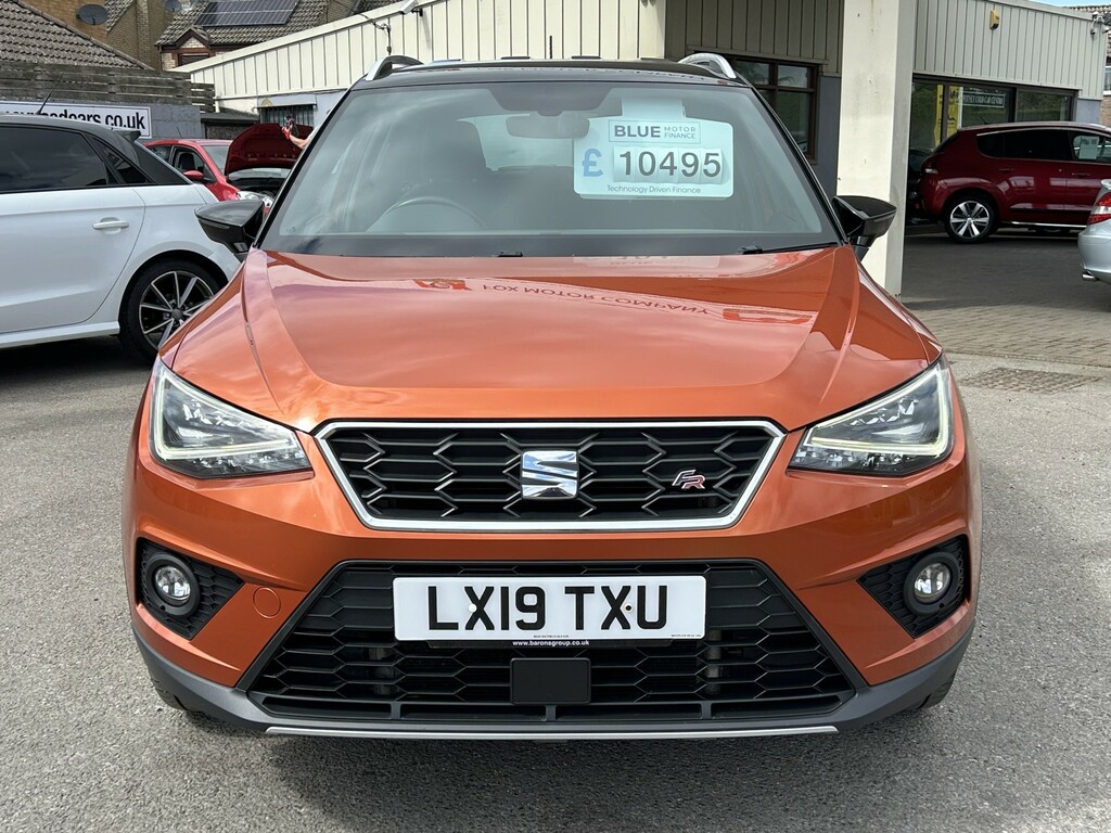Seat Arona Suv 1.0 Tsi Fr Sport 2019 LX19TXU Orange #2
