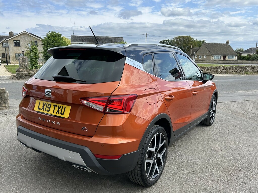 Seat Arona Suv 1.0 Tsi Fr Sport 2019 LX19TXU Orange #6