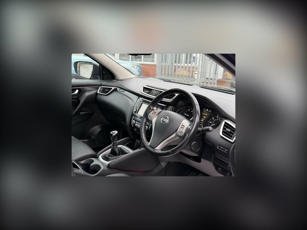 Nissan Qashqai 1.5 Dci Tekna Suv 2Wd Euro 5 S SK15NTE Black #2