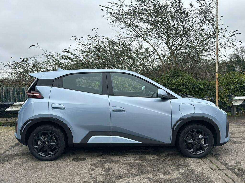Byd Dolphin 43.2Kwh Boost Hatchback LY75OSW Blue #5