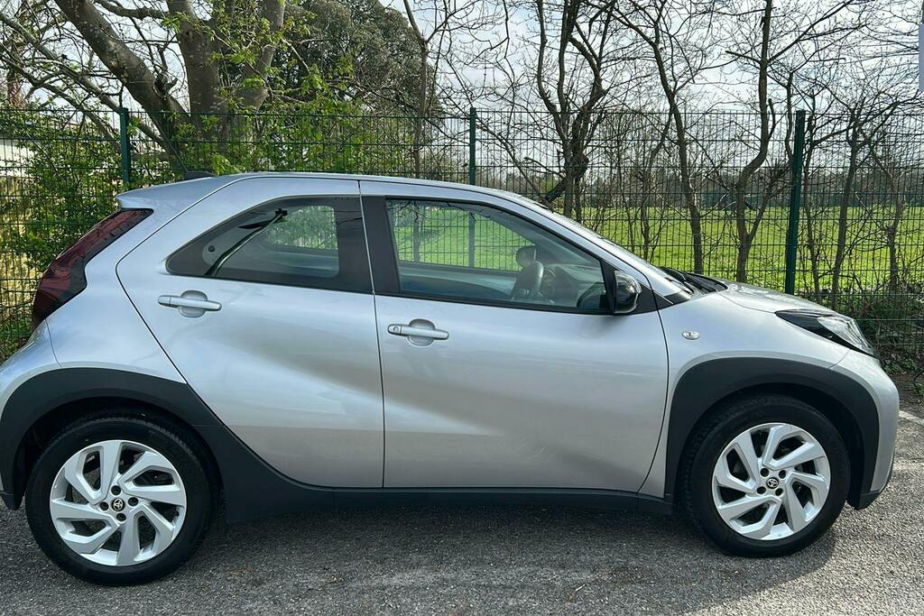 Toyota Aygo X 1.0 Vvt I Pure Hatchback LV23PLU Silver #5