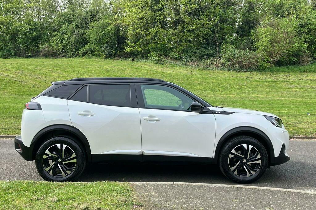 Peugeot 2008 1.2 Puretech Gt Suv Eat YT23XCM White #5