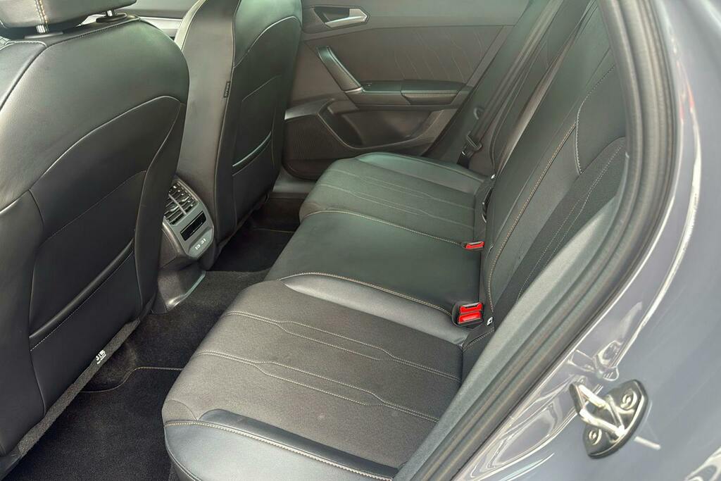 Cupra Formentor 1.5 Etsi V1 Suv Hybrid Dsg FP75YEG Grey #4