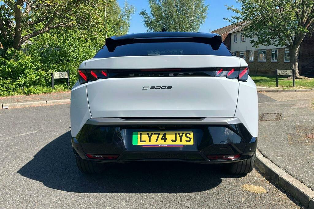 Peugeot 3008 73Kwh Gt Suv LY74JYS White #6