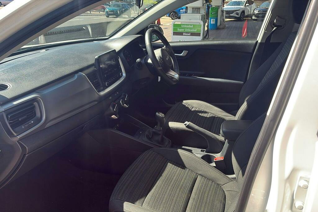 Kia Stonic 1.0 T Gdi 2 Suv LV23OCD White #3