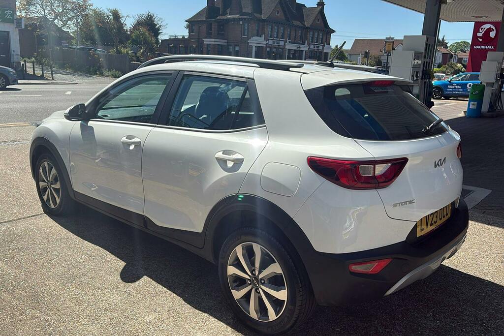 Kia Stonic 1.0 T Gdi 2 Suv LV23OCD White #2