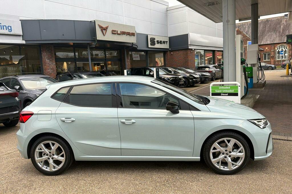 Seat Ibiza 1.0 Tsi Fr First Edition Hatchback Dsg LY75SYV Grey #5