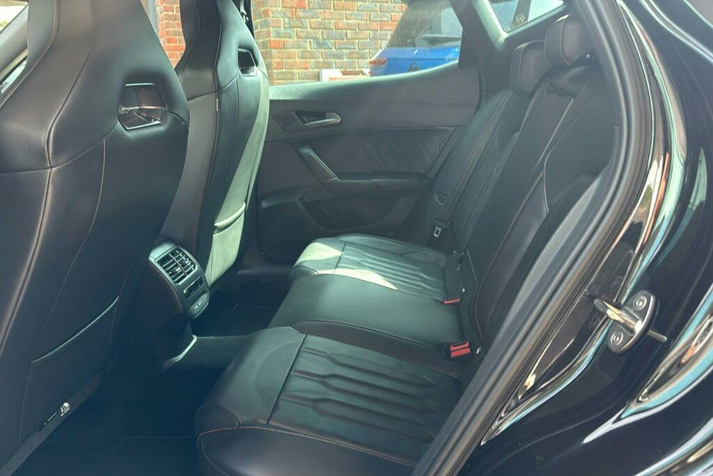 Cupra Formentor 1.5 Tsi V2 Suv Dsg HN24XWS Black #4