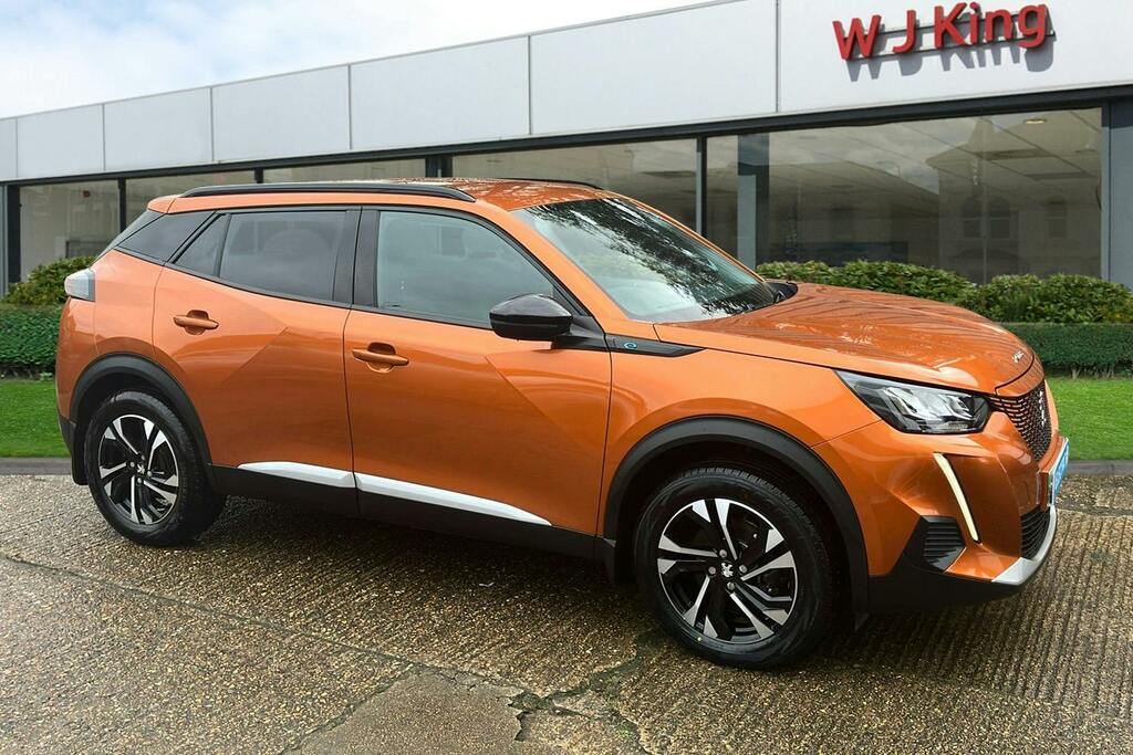 Peugeot e-2008 50Kwh Allure Premium Suv Orange