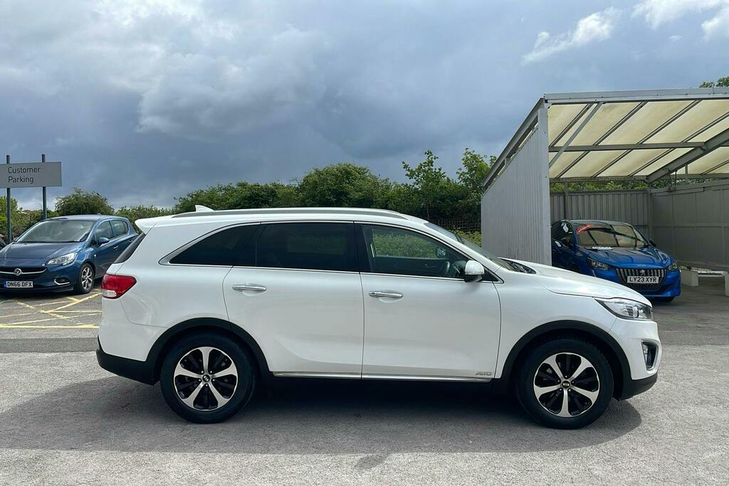 Kia Sorento 2.2 Crdi Kx 2 Suv Awd White #5