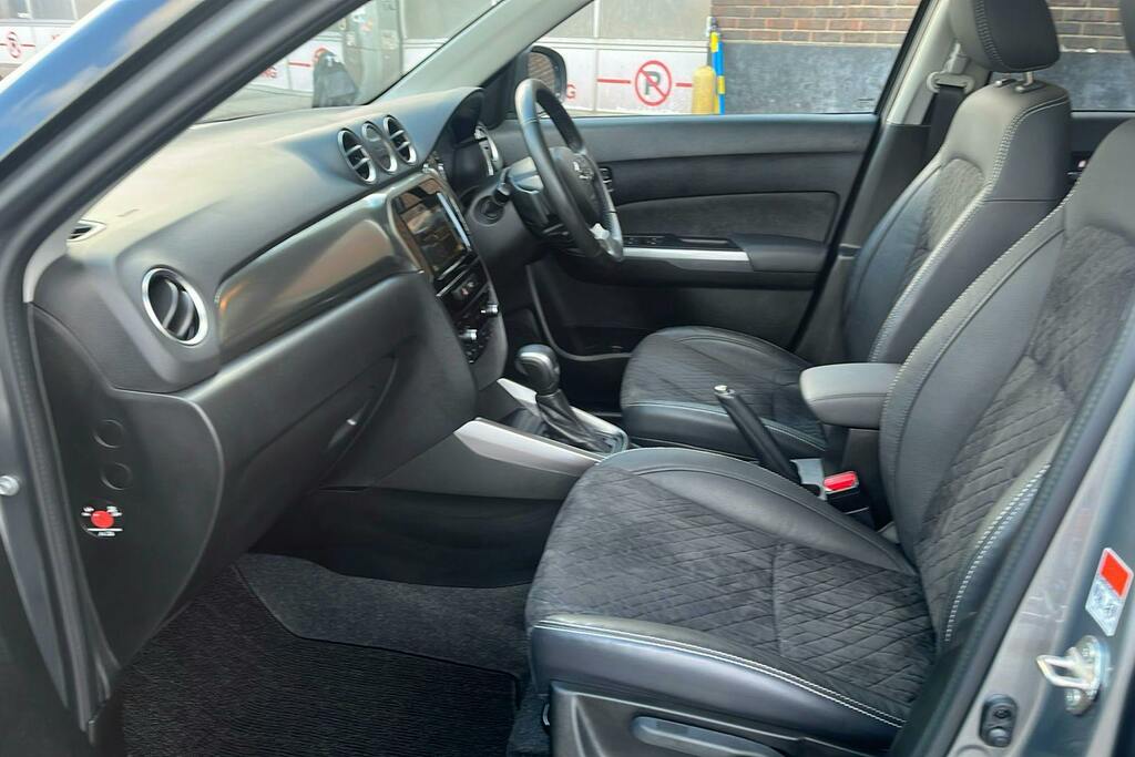 Suzuki Vitara 1.5 Sz5 Suv Hybrid Ags Grey #3