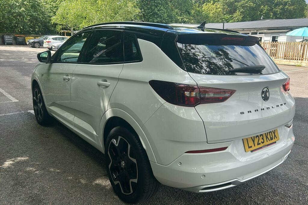 Vauxhall Grandland 1.2 Turbo Ultimate Suv LY23KDX White #2