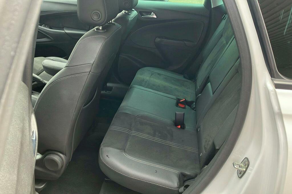 Vauxhall Crossland 1.2 Turbo Ultimate Suv FL73TNV White #4