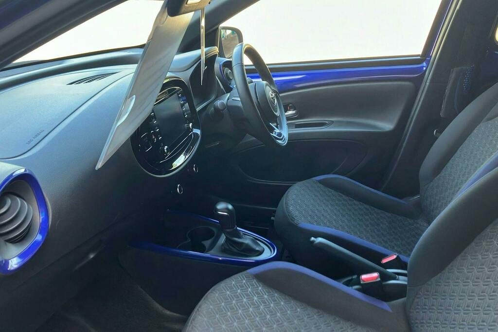 Toyota Aygo X 1.0 Vvt I Edge Hatchback X Shift EA72MKL Blue #3