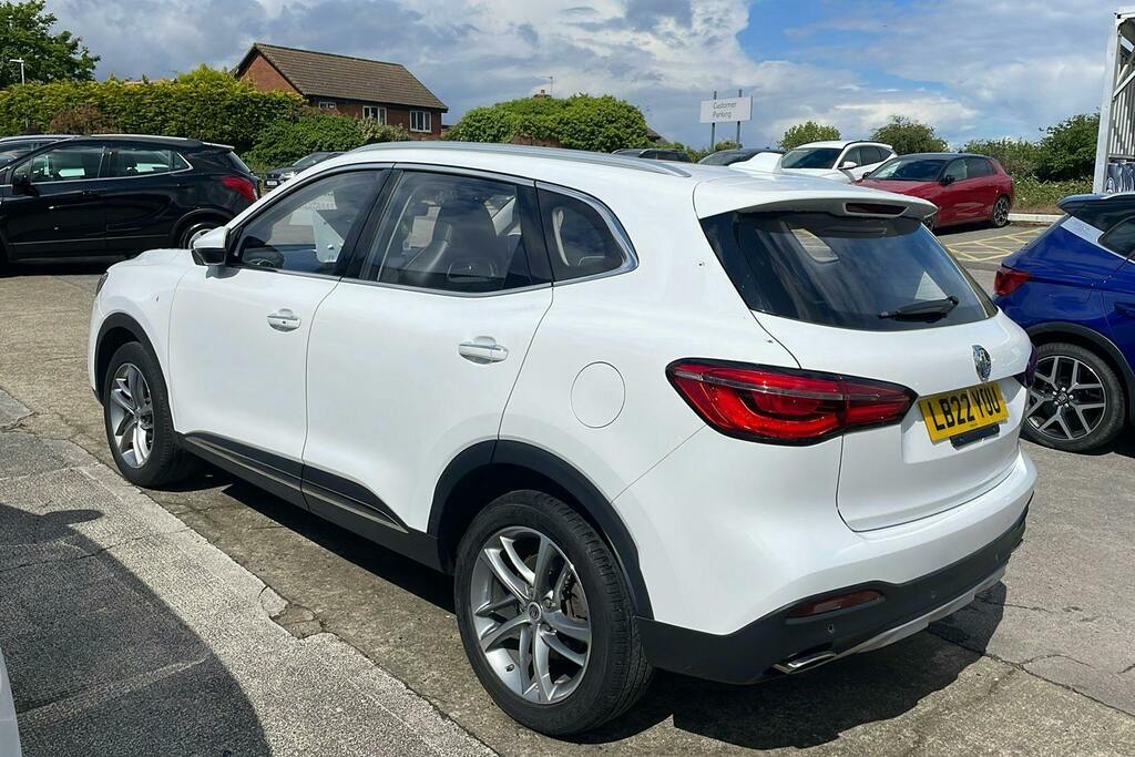 MG HS 1.5 T Gdi Exclusive Suv LB22YUU White #2