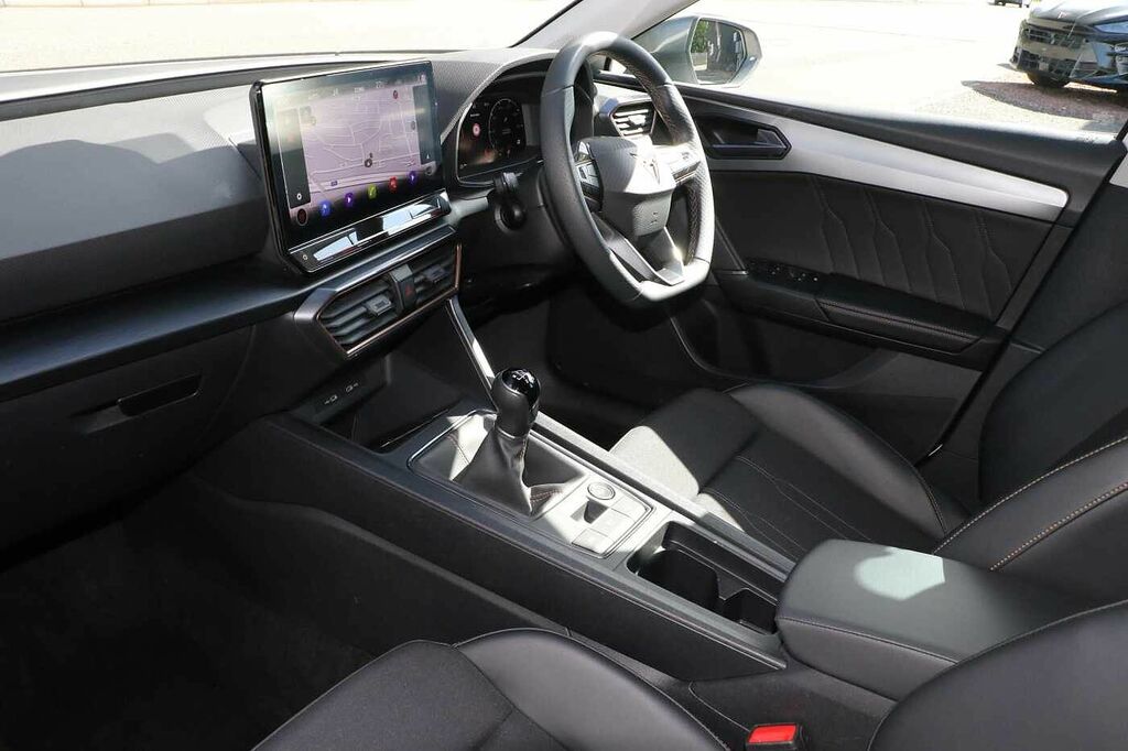 Cupra Leon 1.5 Tsi V1 YR24FZS White #2