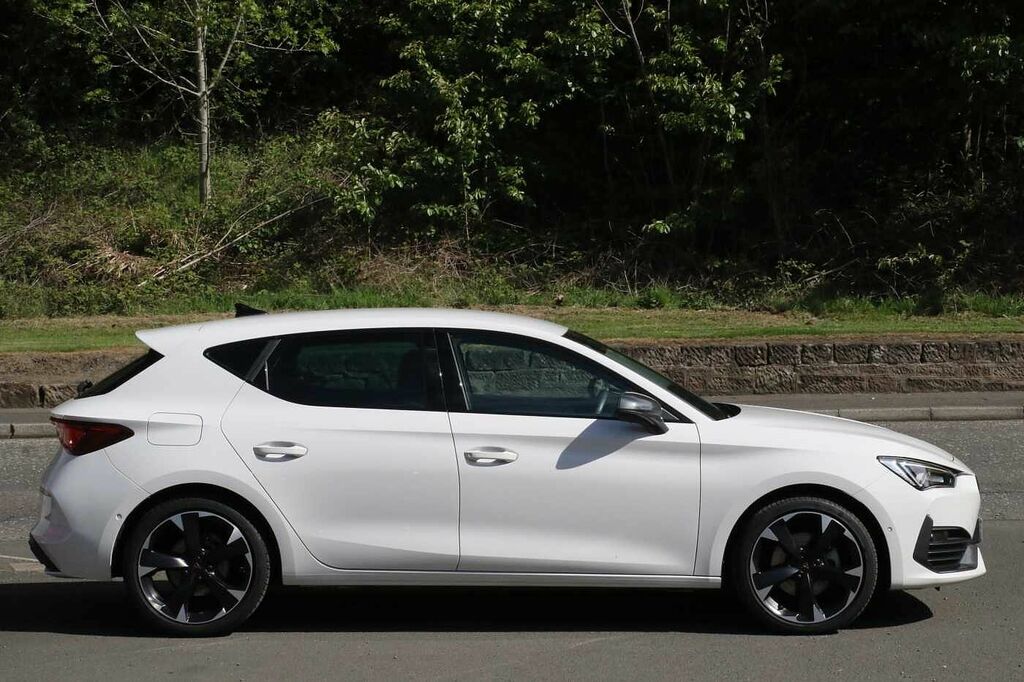 Cupra Leon 1.5 Tsi V1 YR24FZS White #4