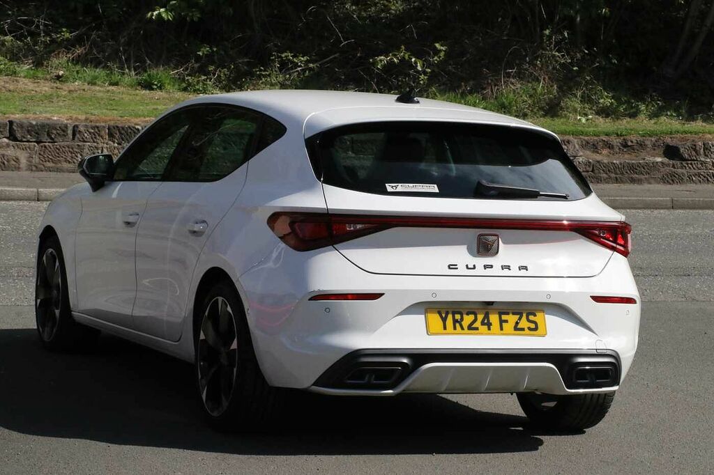 Cupra Leon 1.5 Tsi V1 YR24FZS White #3