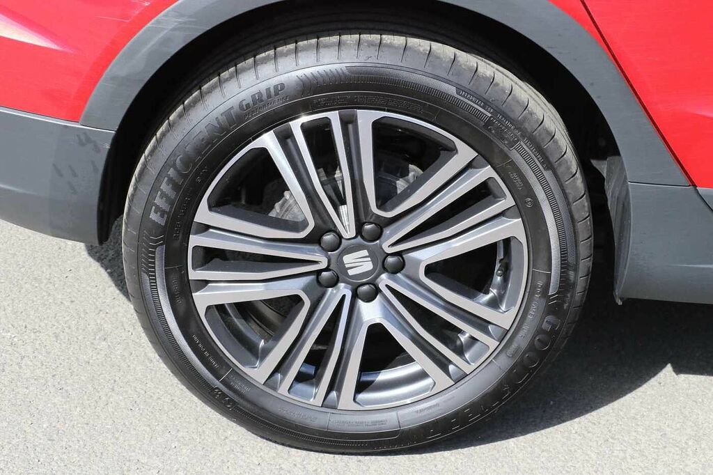 Seat Arona 1.0 Tsi Se Technology SA23UFC Red #5