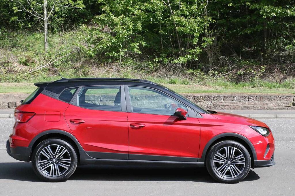 Seat Arona 1.0 Tsi Se Technology SA23UFC Red #4