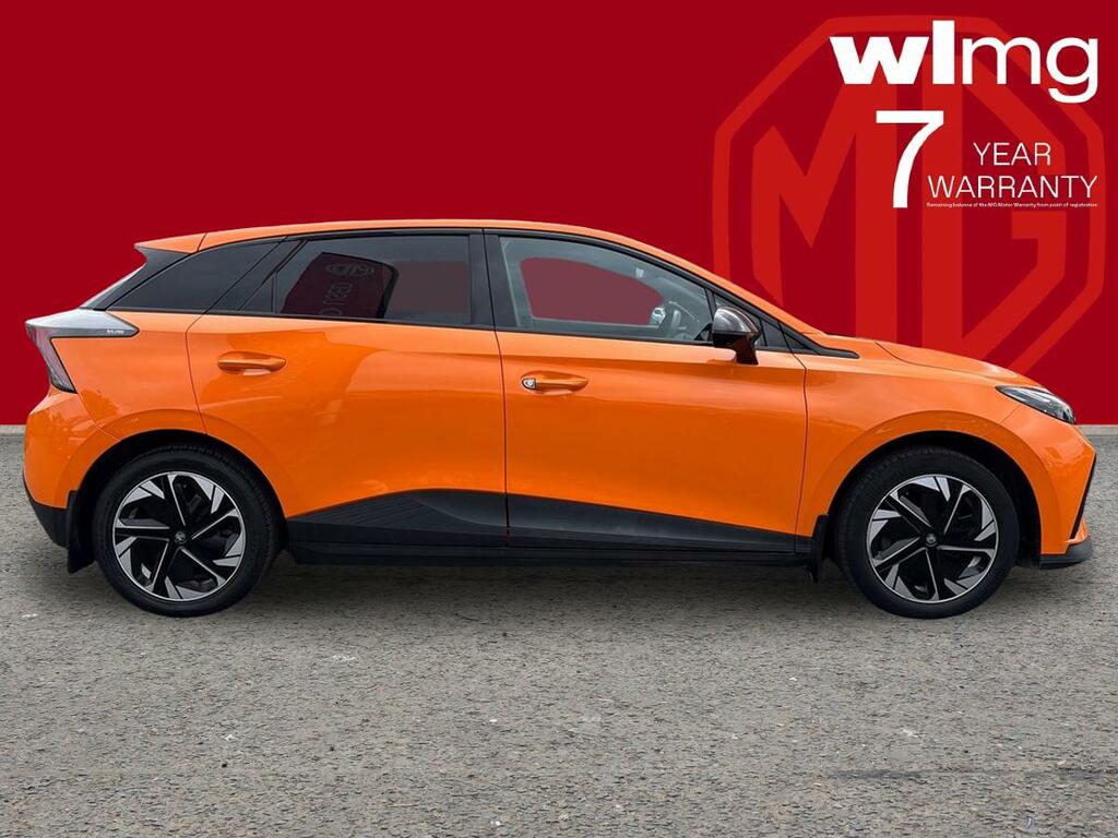 MG MG4 64Kwh Trophy Long Range Hatchback Aut DG72WSJ Orange #4