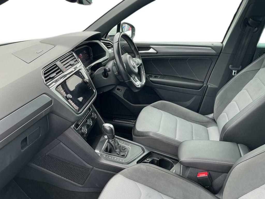 Volkswagen Tiguan 2.0 Tdi R-line Tech Suv Dsg Euro 6 Ss LV69FXO White #3