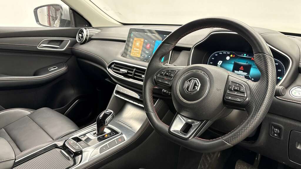 MG HS 1.5 T-gdi 16.6Kwh Se Suv Plug-in Hybrid LB24TXN Silver #2