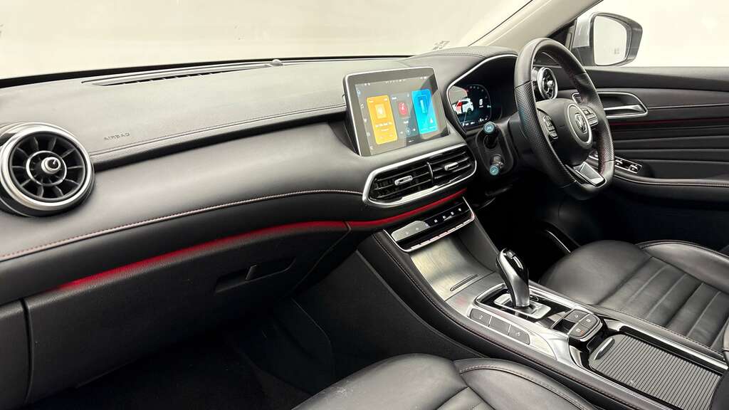 MG HS 1.5 T-gdi 16.6Kwh Trophy Suv Plug-in Hy Silver #3