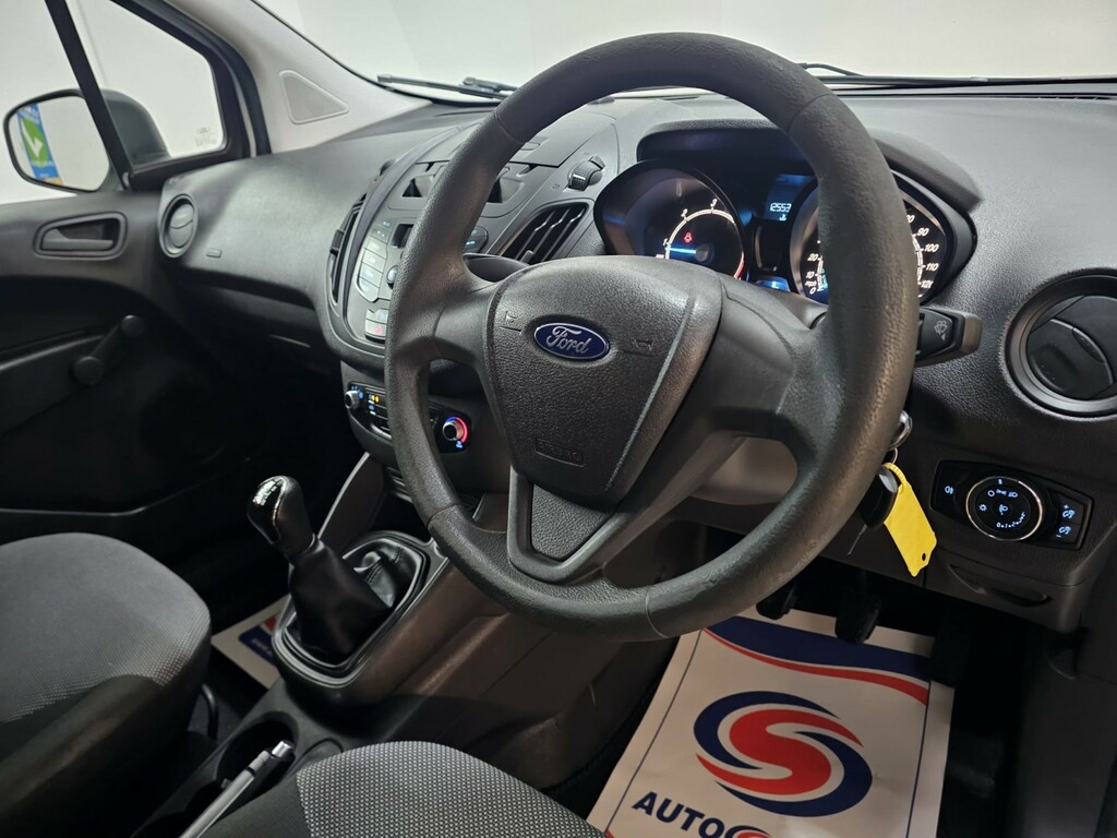 Ford Transit Courier Courier Blue #12
