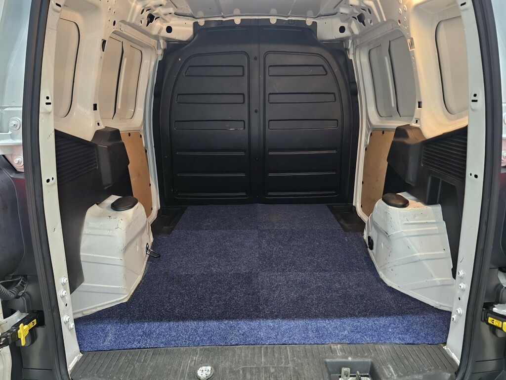 Ford Transit Courier Courier Blue #20