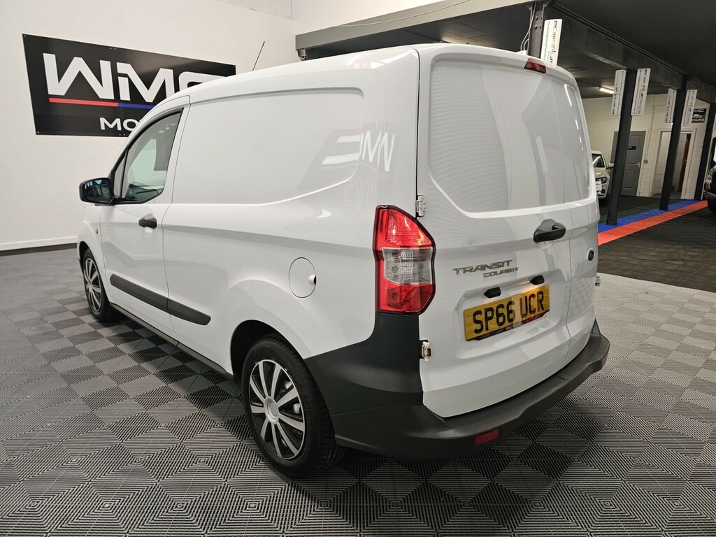 Ford Transit Courier Courier Blue #6