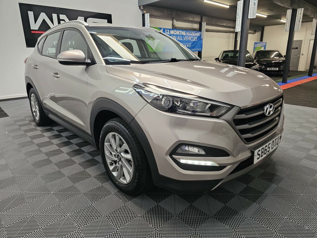 Hyundai Tucson 1.7 Crdi Blue Drive Se Nav SB65OTU Beige #2