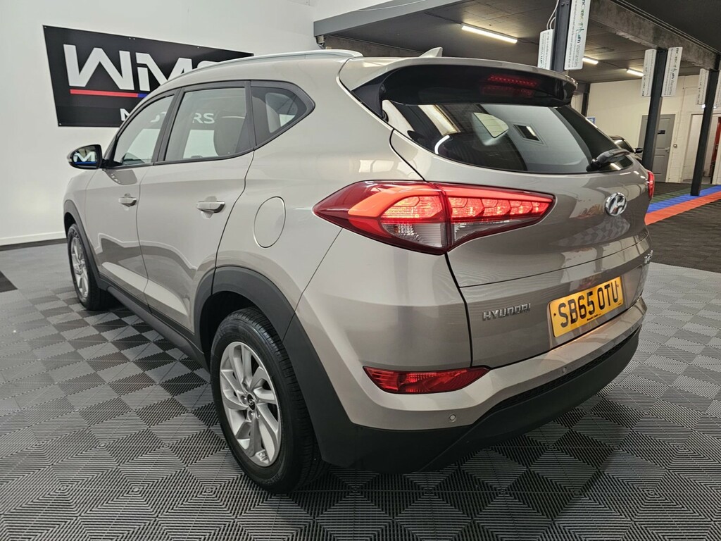 Hyundai Tucson 1.7 Crdi Blue Drive Se Nav SB65OTU Beige #6