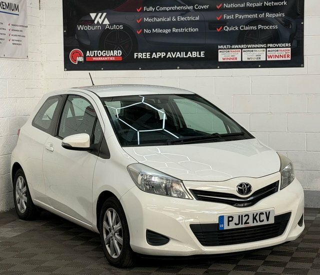 Toyota Yaris 1.0 Vvt-i Tr Hatchback Euro 5 6 White #4