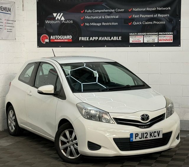 Toyota Yaris 1.0 Vvt-i Tr Hatchback Euro 5 6 White