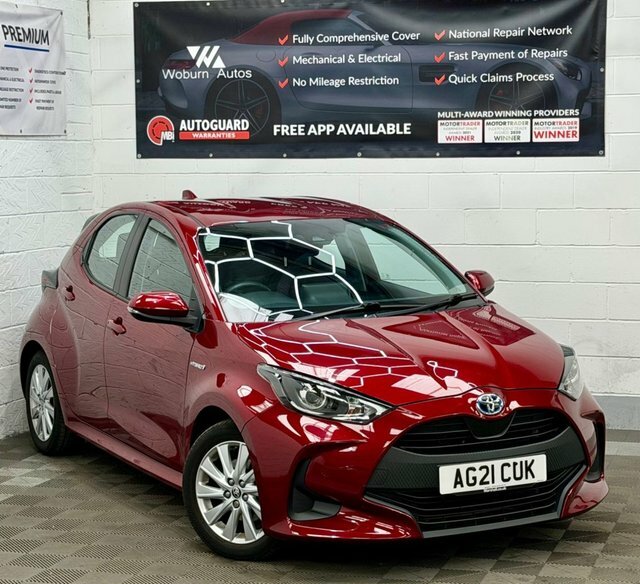 Toyota Yaris 1.5 Vvt-h Icon Hatchback Hybrid E-cvt E Red