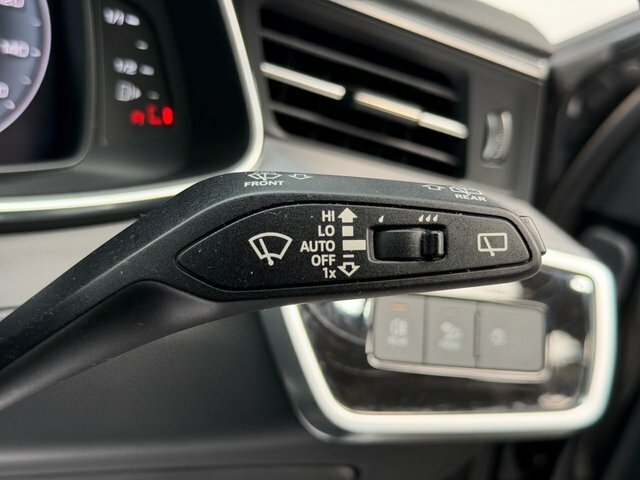 Audi A6 Avant Black Edition Blue #32