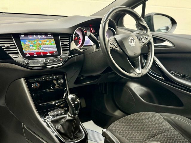 Vauxhall Astra 1.0I Turbo Ecoflex Sri Nav Hatchback Ma BW17BNN Black #3