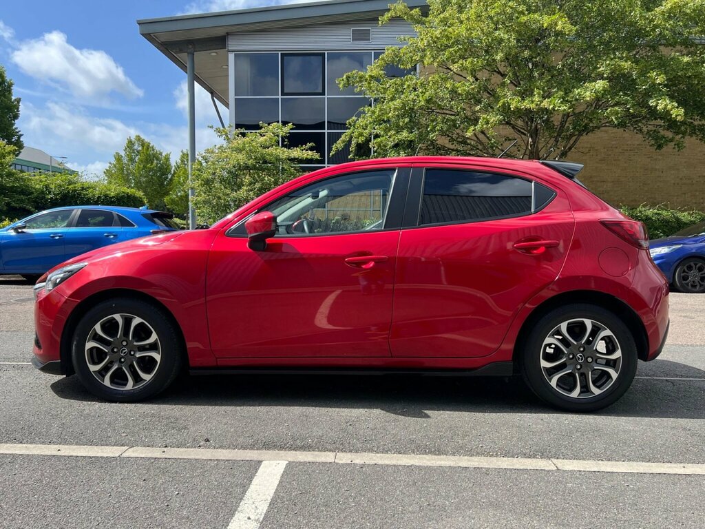 Mazda 2 1.5 Skyactiv-g Sport Black Euro 6 Ss MJ65HJC Red #5