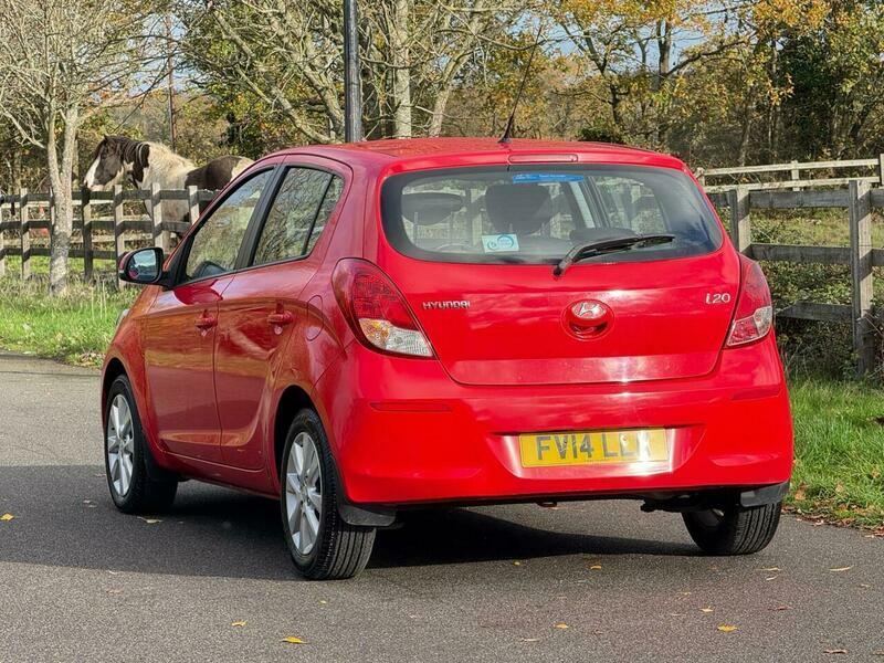 Hyundai I20 1.2 Active Euro 5 Red #4