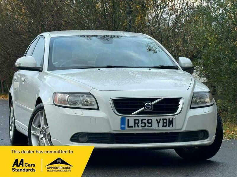 Volvo S40 2.0D Se Lux Powershift White