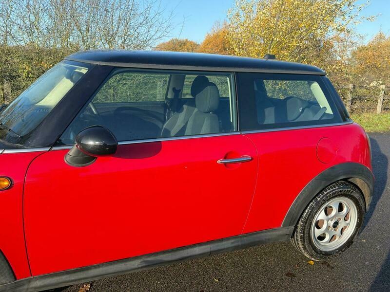 Mini Hatch 1.6 Cooper Euro 5 YP61SVO Red #5